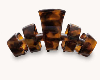 Classic Tortoise Medium Claw Clip